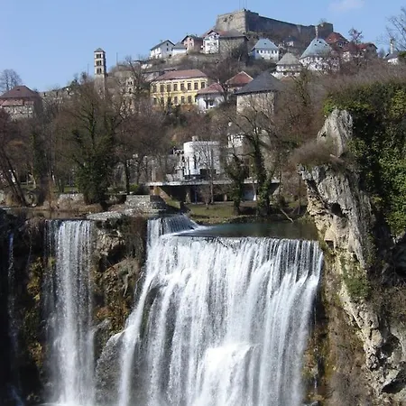 Privatni Smjestaj Kurtalija * Jajce