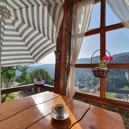 Gasthuis Privatni Smjestaj Kurtalija *