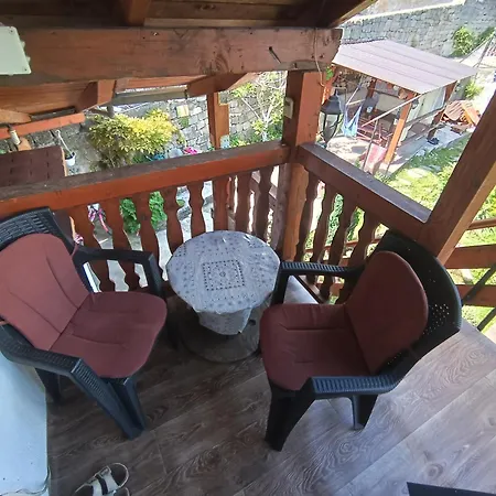 Guest house Privatni Smjestaj Kurtalija