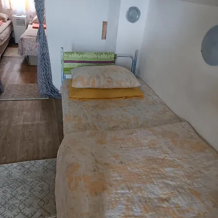 Privatni Smjestaj Kurtalija