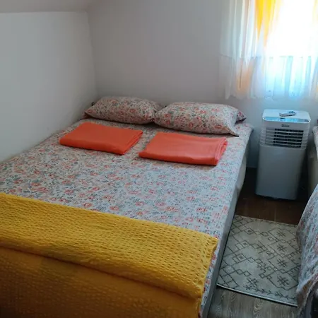 بيت ضيافة Privatni Smjestaj Kurtalija يايتشه