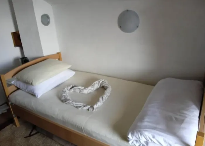 Privatni Smjestaj Kurtalija