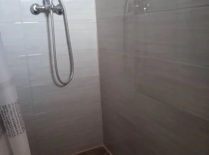 Privatni Smjestaj Kurtalija *