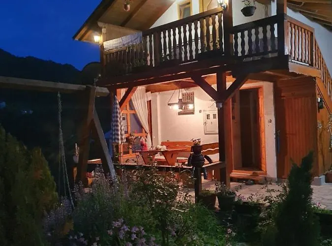 Privatni Smjestaj Kurtalija بيت ضيافة *