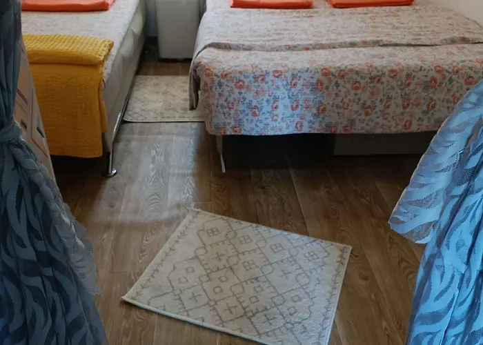 Guest house Privatni Smjestaj Kurtalija